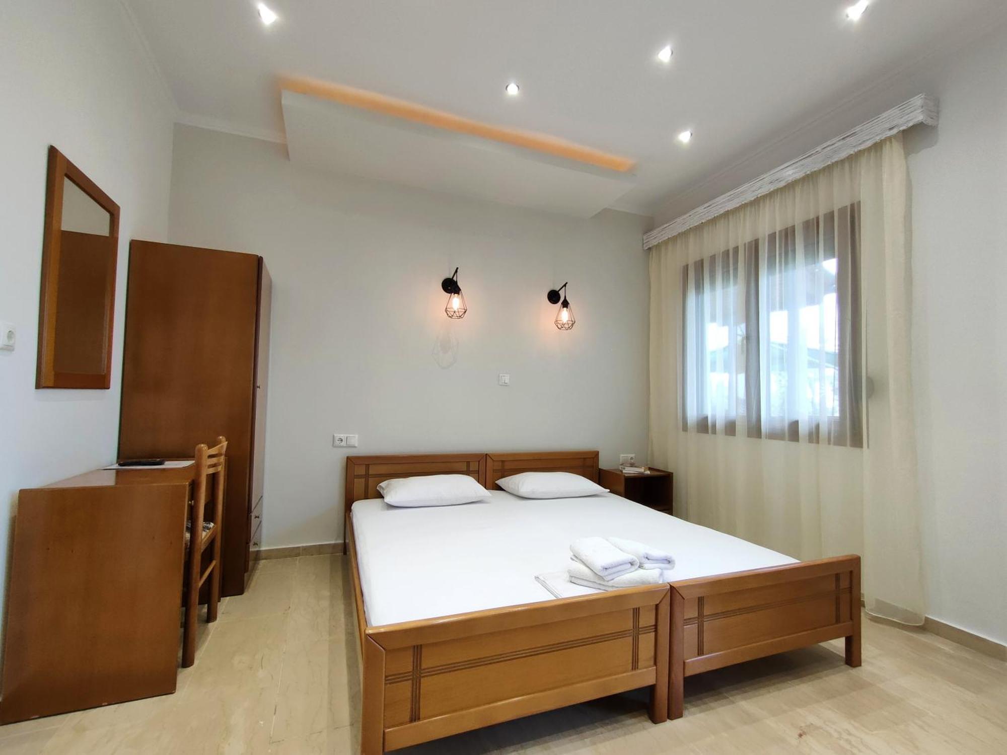 Kapsogeorgis Rooms Коинира Номер фото
