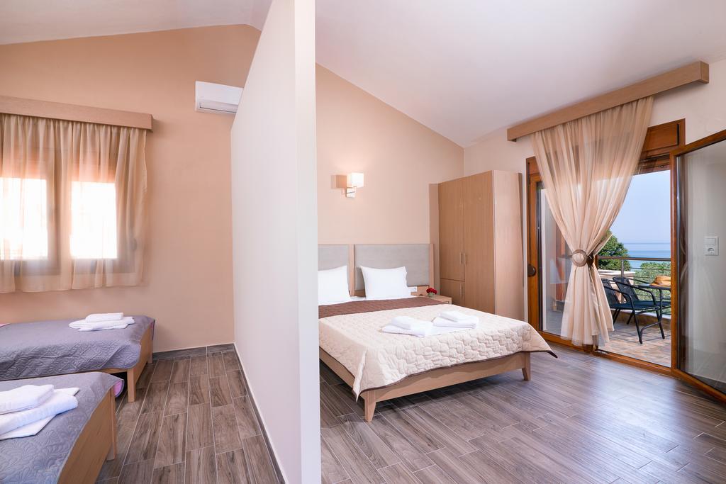 Kapsogeorgis Rooms Коинира Экстерьер фото