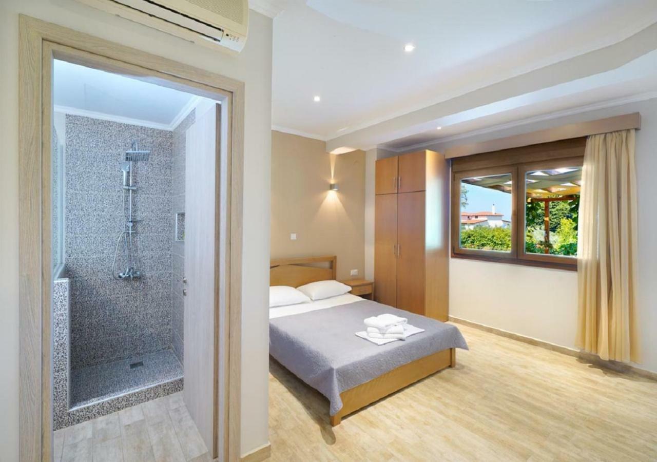 Kapsogeorgis Rooms Коинира Экстерьер фото